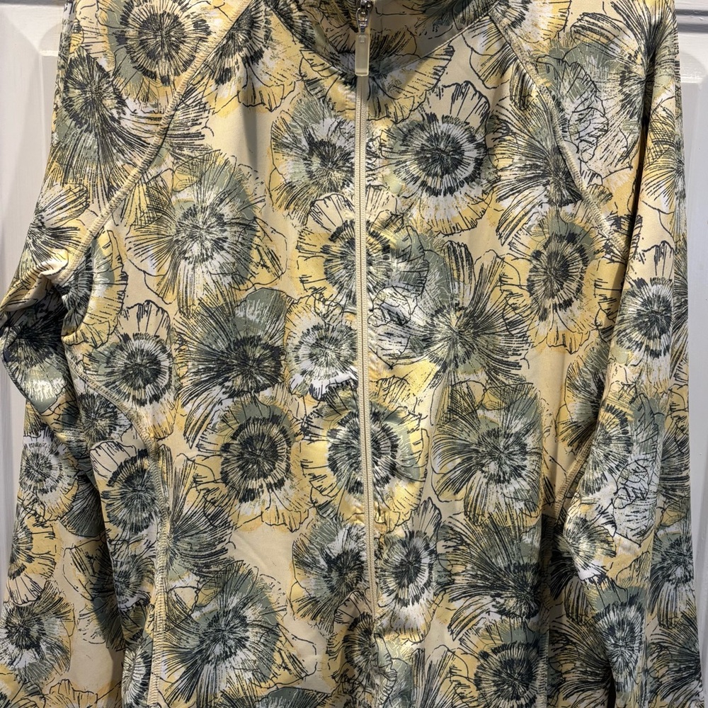 Style & Co woman’s size XL Floral Zip-Front Sweatshirt type jacket